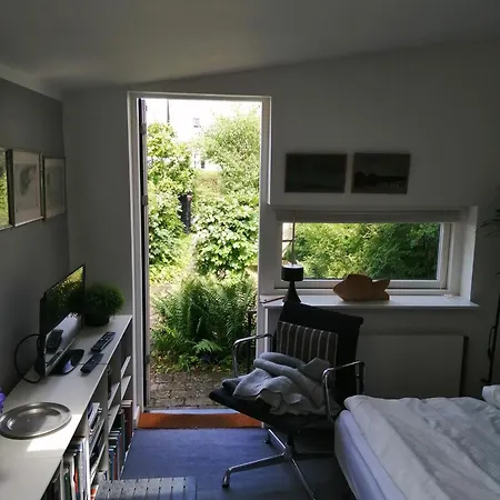 Minihus Til Havn, Strand, Vand Og By I 펜션 길렐라이에